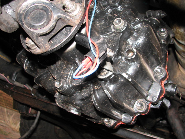 EAZY CARS VERY BAD WIRING NOT SUPPORT BY CABLE TIES. NO SLEVING